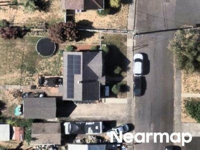 House for sale in Roseburg, Douglas County