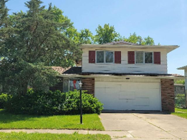 House for sale in Glenwood, Illinois
