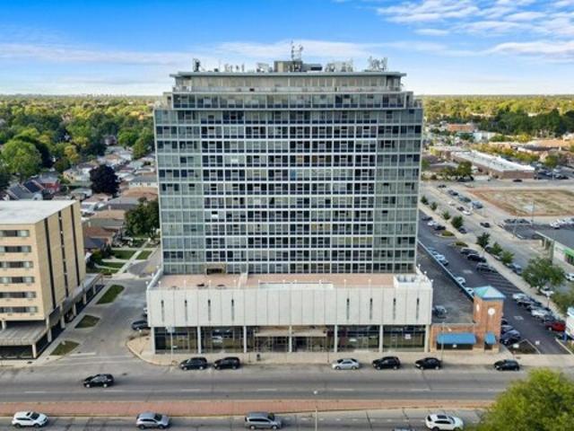 Condo for sale in Elmwood Park Condo for sale in Elmwood Park