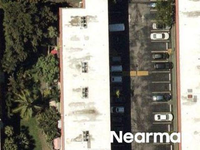Condo for sale in Oakland Park, Florida