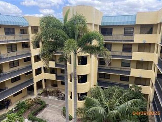 Condo for sale in Fort Lauderdale