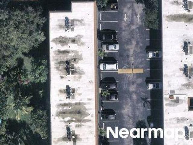 Condo for sale in Oakland Park, Florida