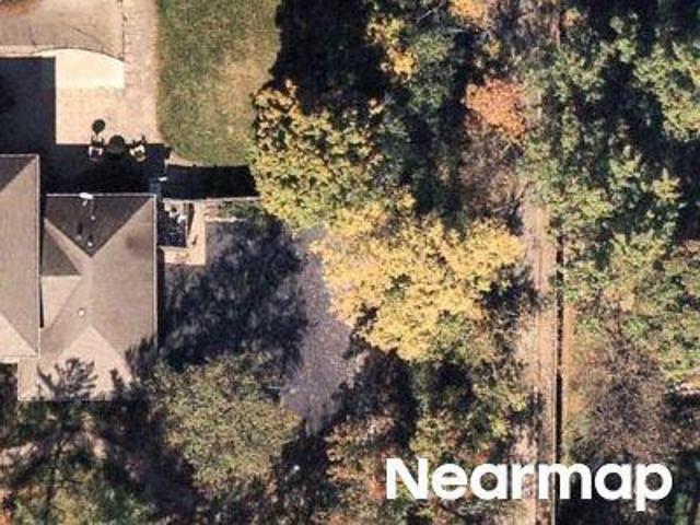 House for sale in Lake Forest