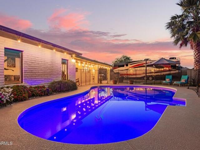 House for sale in Litchfield Park, Arizona