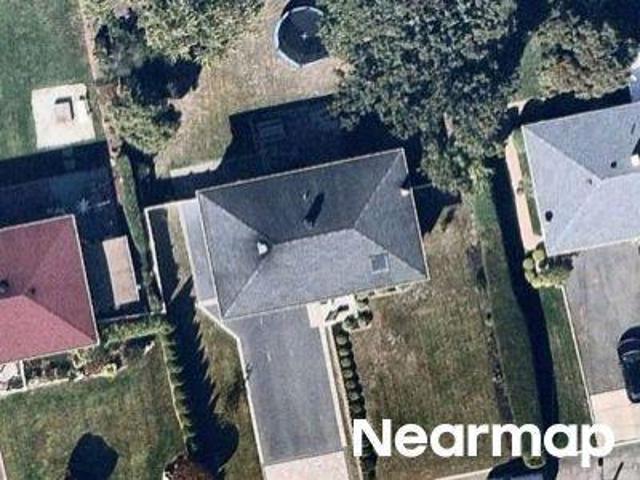 Property for sale in Bohemia, New York