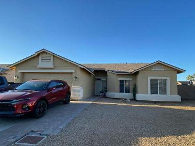 House for sale in Glendale