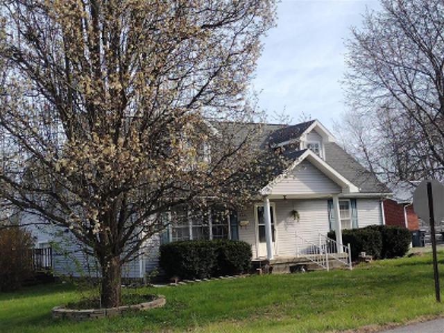 House for sale in Scottsburg, Indiana