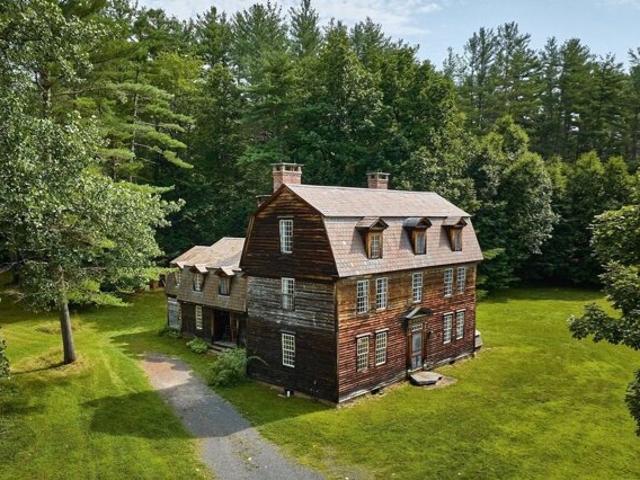 House for sale in East Charlemont, Charlemont