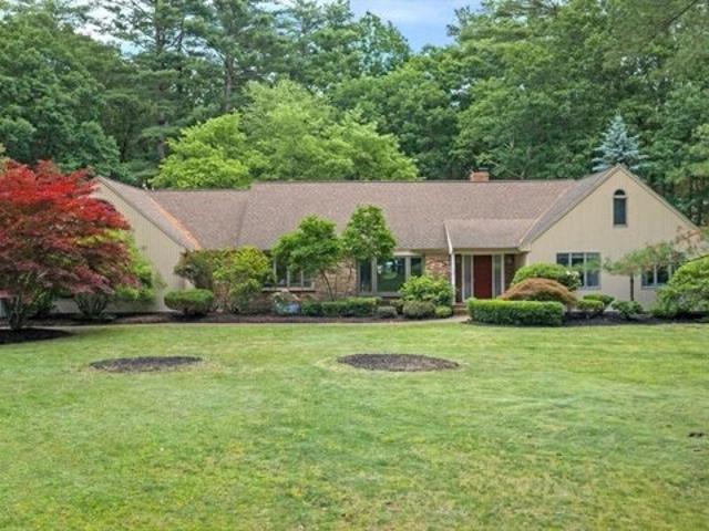 House for sale in Boxford, Massachusetts
