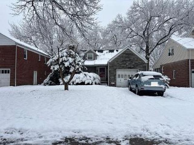 House for sale in Bloomfield, New Jersey