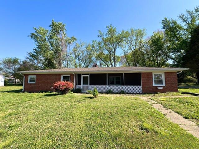 House for sale in Fredonia, Kentucky