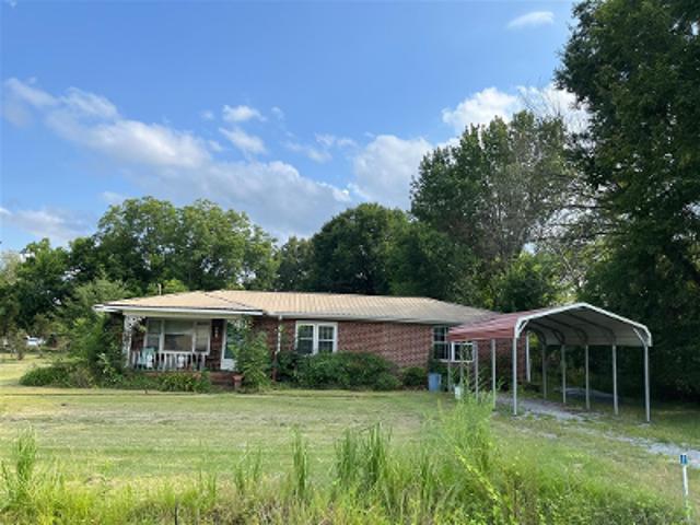 House for sale in Falkville, Alabama