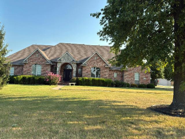 House for sale in Ark