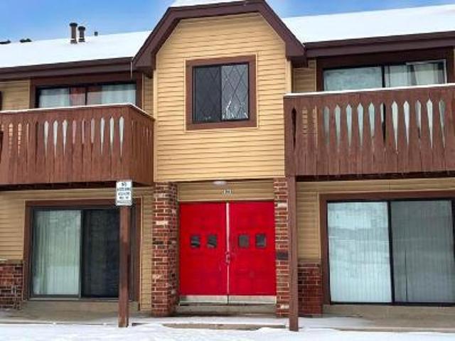 Condo for sale in Milwaukee, Wisconsin
