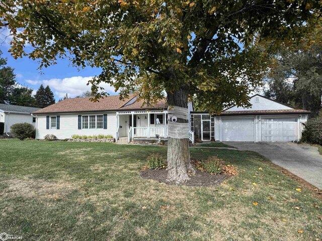 House for sale in Creston, Iowa