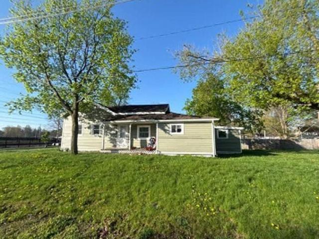 House for sale in Dowagiac, Michigan