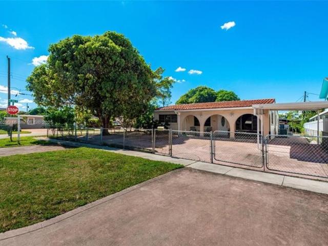 House for sale in Hialeah, Florida