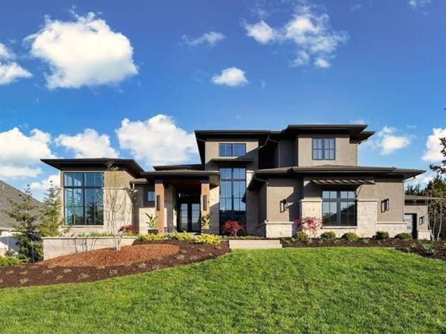 House for sale in Lenexa House for sale in Lenexa