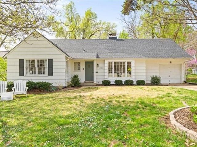 House for sale in Prairie Village