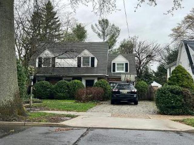 House for sale in Haddonfield, New Jersey