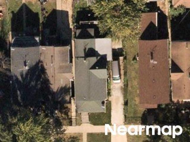 House for sale in Chicago