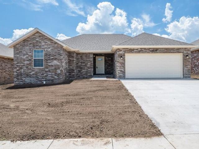 House for sale in Bolivar, Missouri