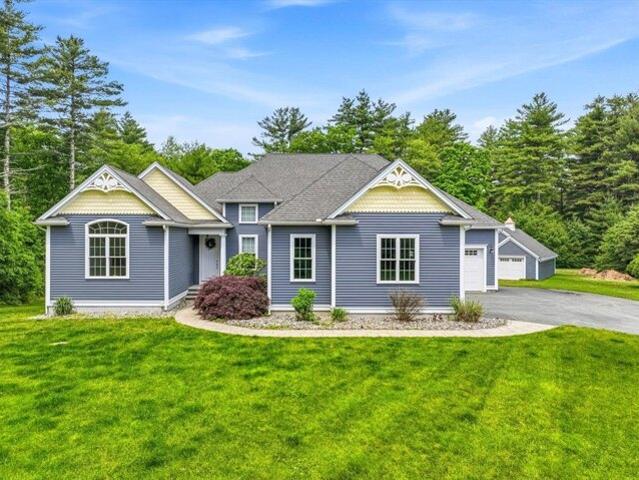 House for sale in Upton, Massachusetts