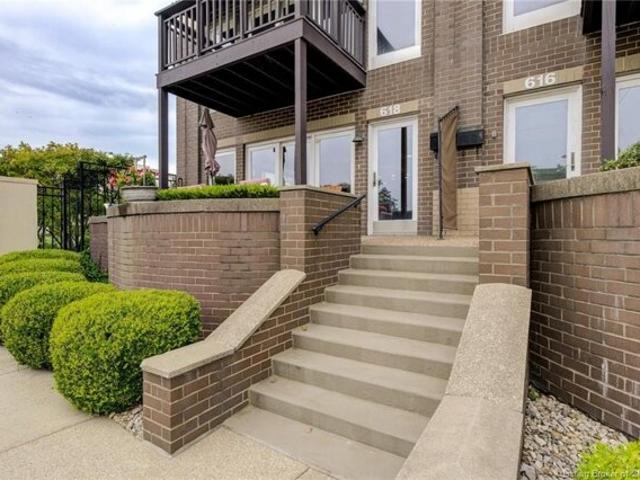 Condo for sale in Jeffersonville