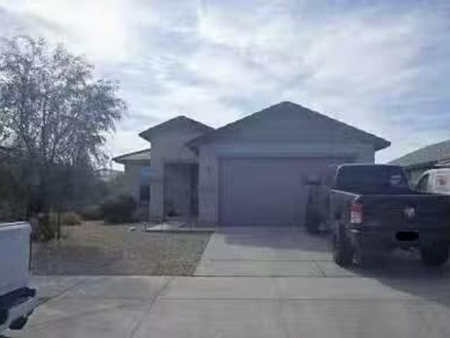 House for sale in Surprise