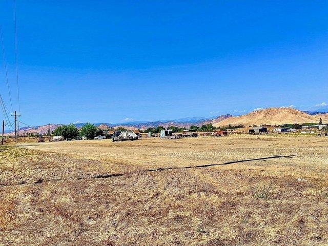 House for sale in Tulare, California