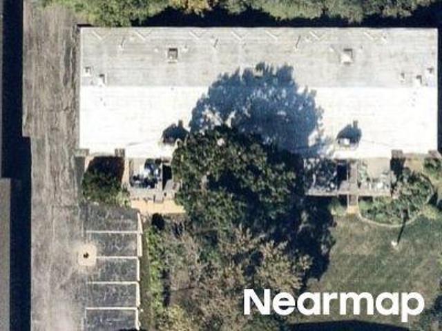 Condo for sale in Barrington, Illinois