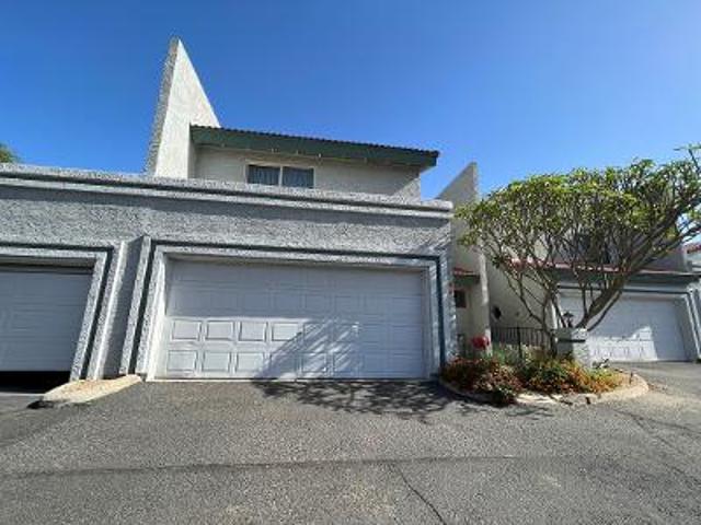 Condo for sale in Peoria