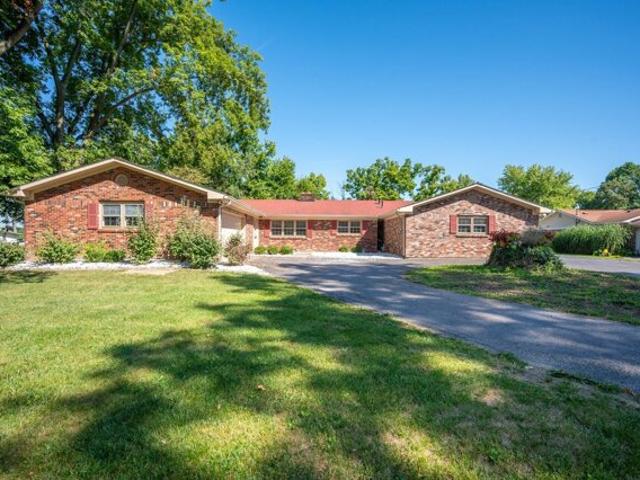 House for sale in New Palestine, Indiana