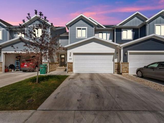 House for sale in Roy, Utah
