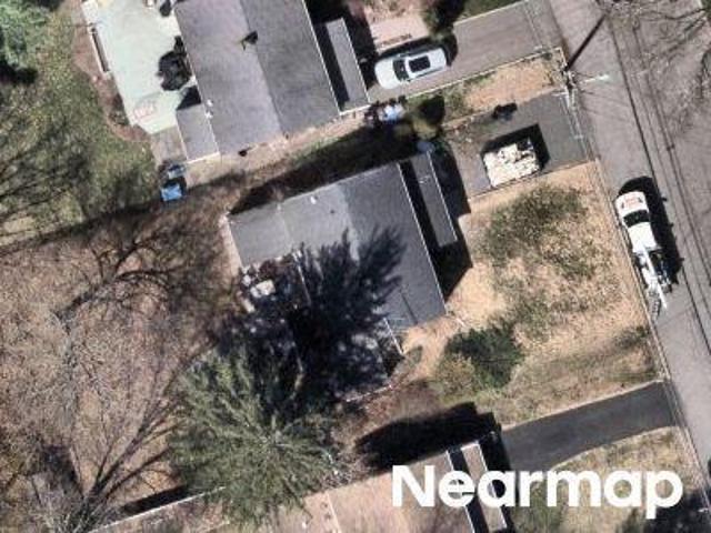 House for sale in Waldwick, New Jersey