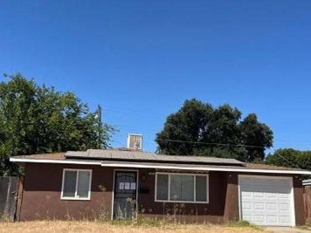 House for sale in Merced
