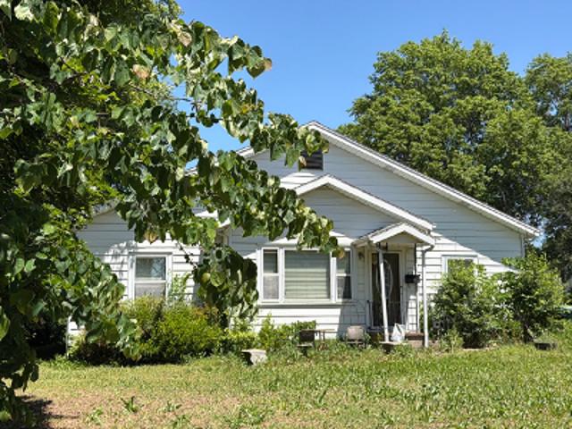 House for sale in Barry, Missouri