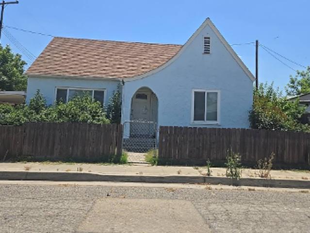 House for sale in Tulare, California