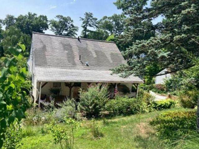 House for sale in Shaker Pines, Enfield