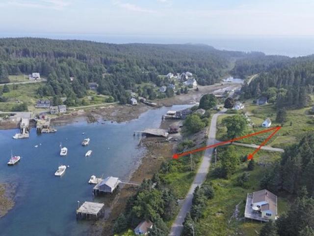 Land for sale in Maine