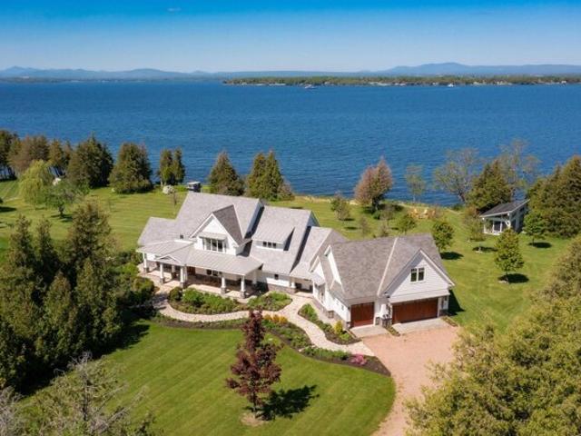 House for sale in Grand Isle, Vermont