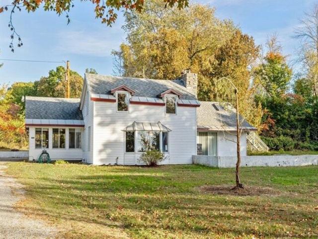 House for sale in Isle La Motte, Vermont