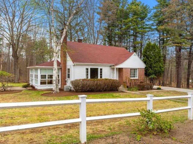 House for sale in Merrimac, Massachusetts