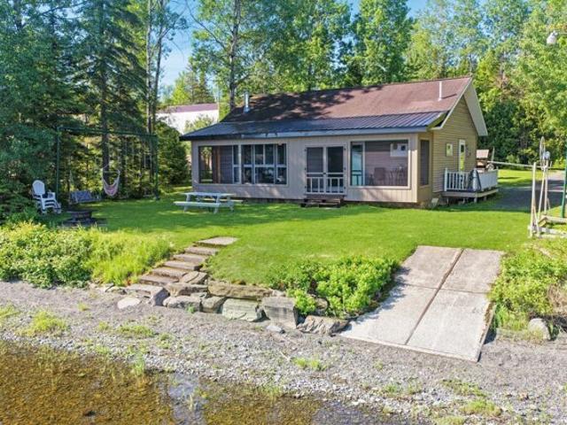 House for sale in Maine