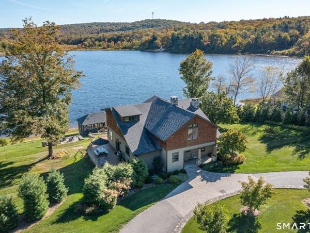 House for sale in Goshen, Northwest Hills Planning Region