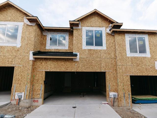 Condo for sale in Saratoga Springs, Utah