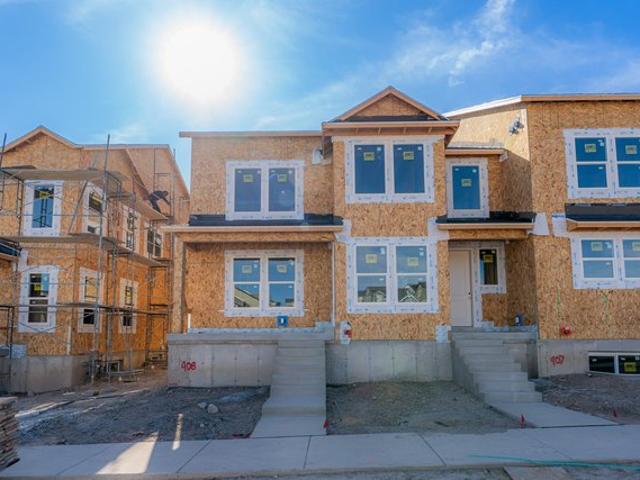 Condo for sale in Saratoga Springs, Utah
