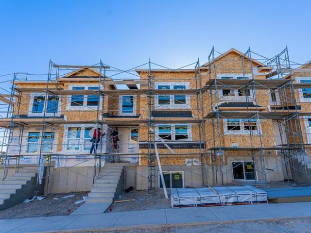 Condo for sale in Saratoga Springs, Utah