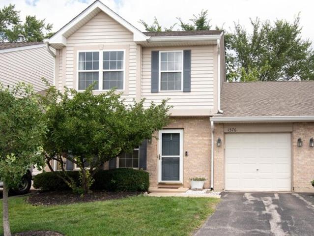 House for sale in Round Lake