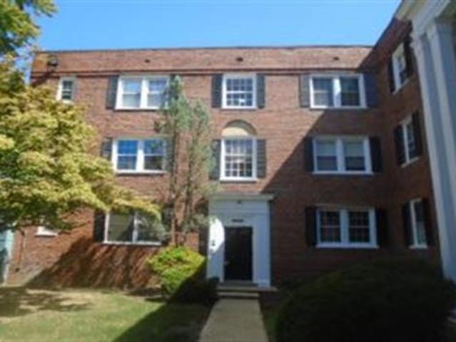 Condo for sale in Fairfax Village, Washington